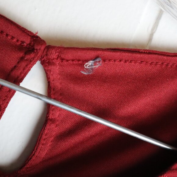 Christopher and Banks 2XL Maroon Eyelot Sleeveless Top Tank Shirt Stretchy - Picture 2 of 5